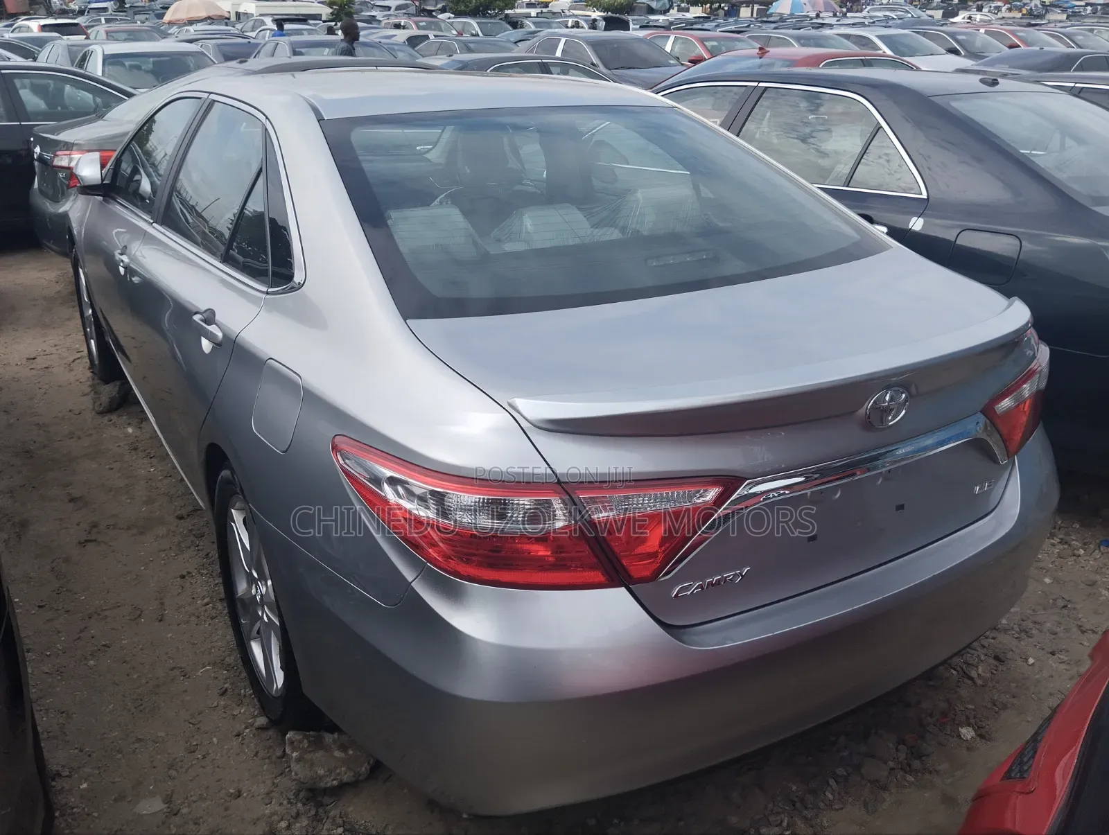 Toyota Camry 2016 Silver