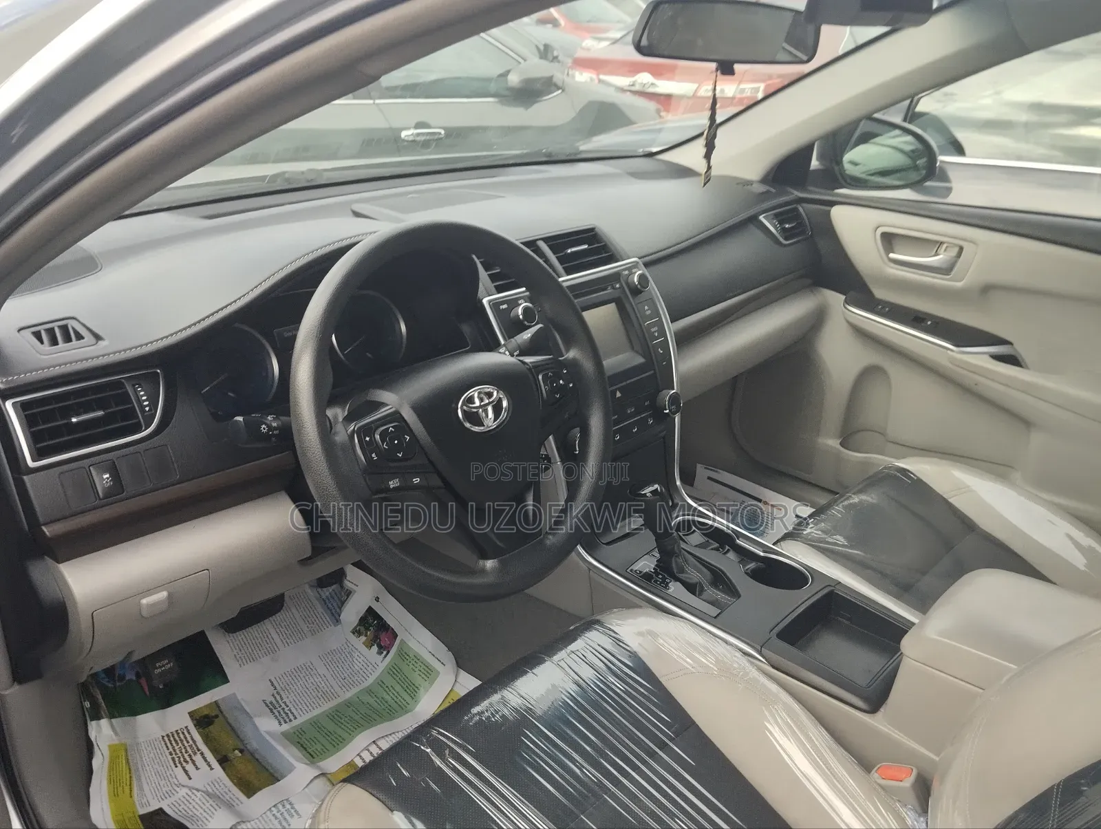 Toyota Camry 2016 Silver