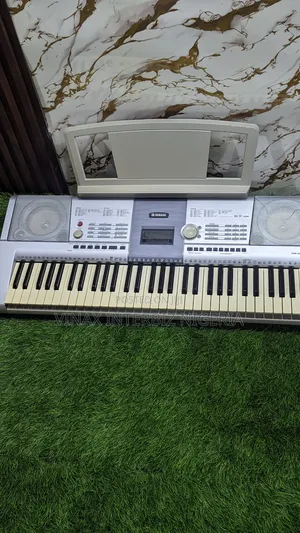 Yamaha PSR 295