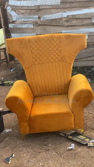 Royal Chair