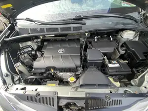 Toyota Sienna XLE 8 Passenger 2011 Gray