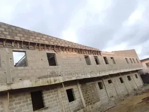 Building Contractor