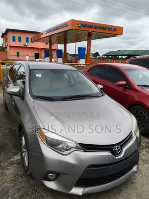 Toyota Corolla 2015 Gray