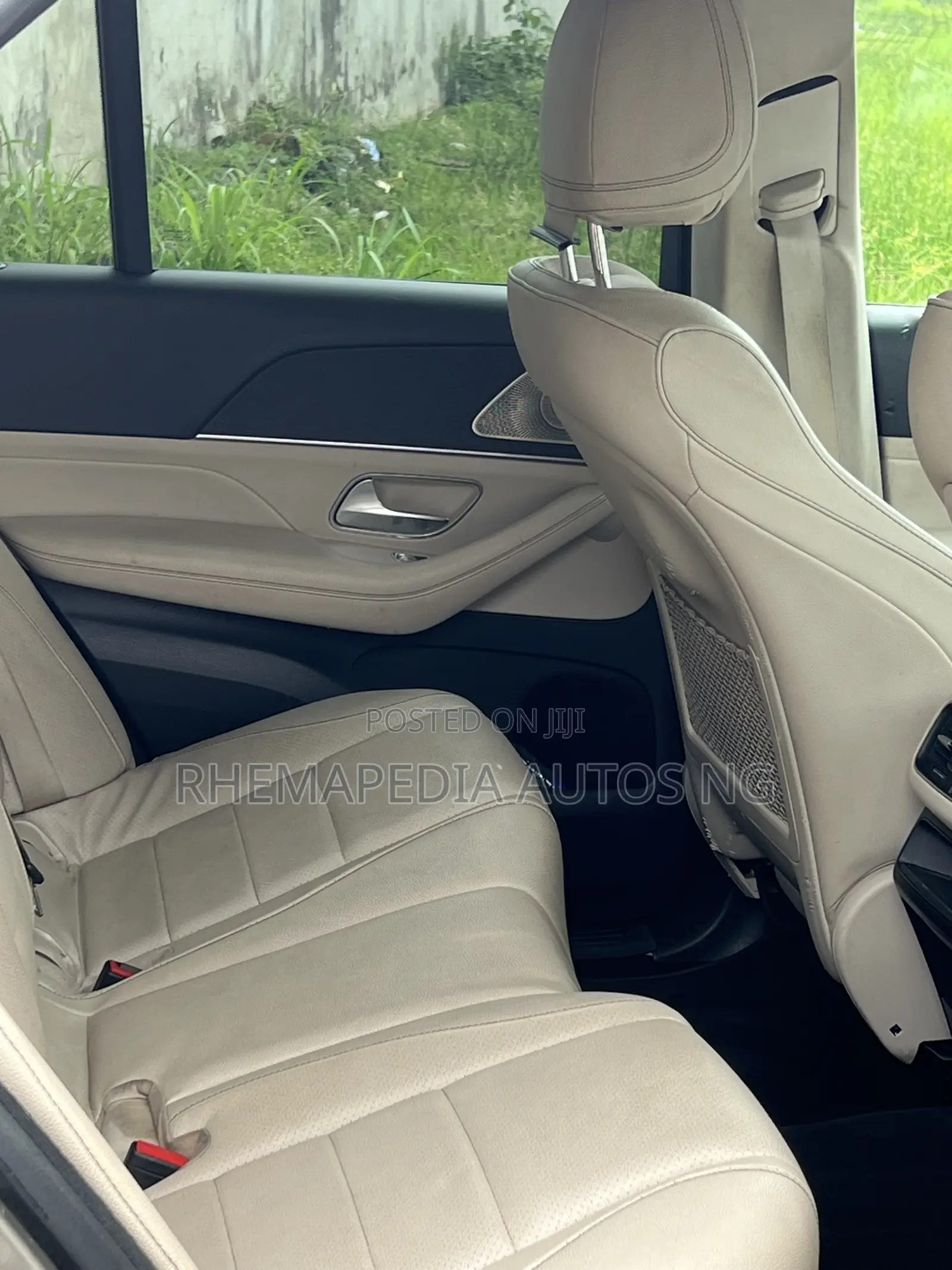 Mercedes-Benz GLE-Class 2021 Beige
