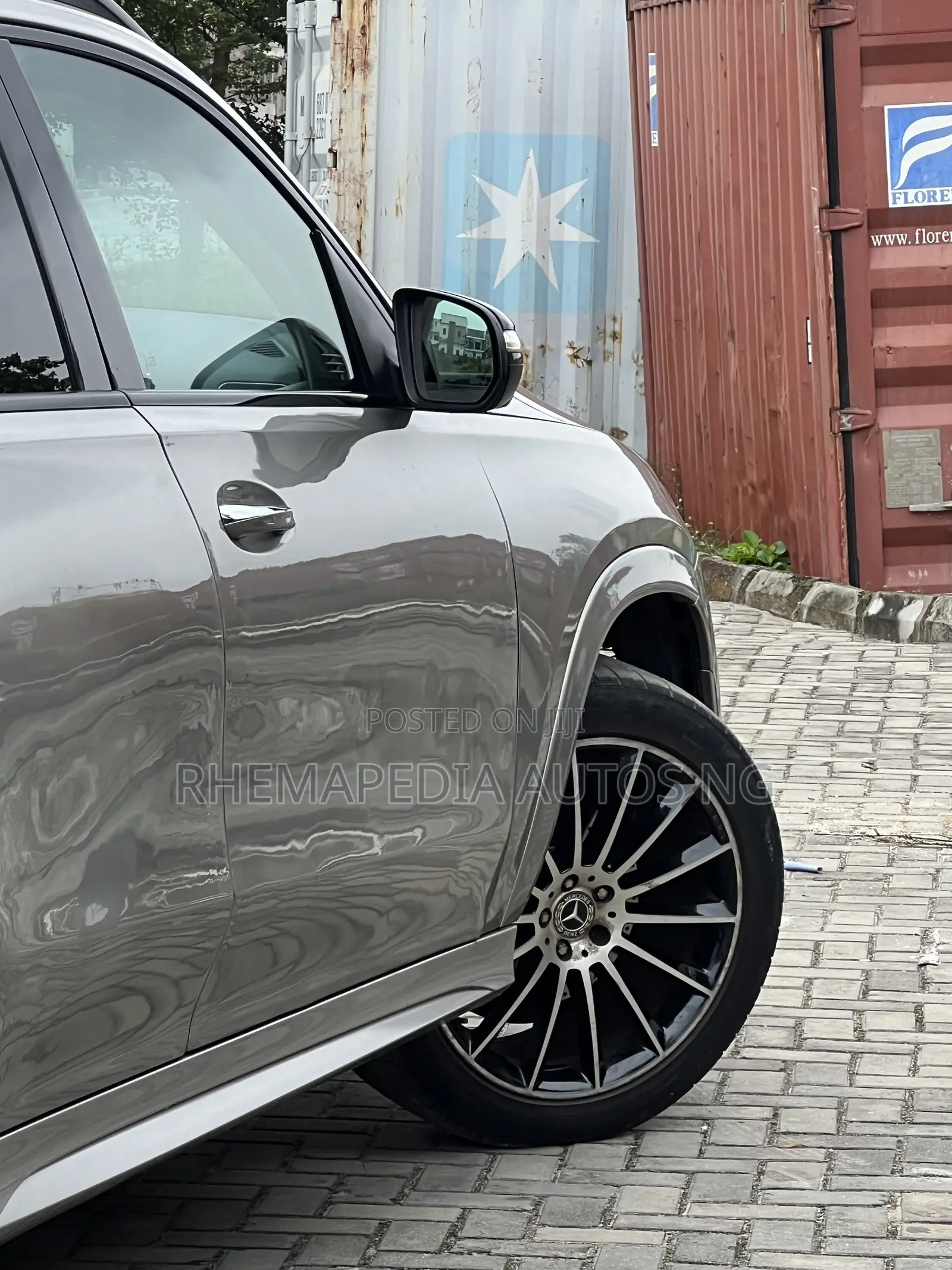 Mercedes-Benz GLE-Class 2021 Beige