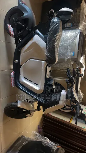New Motorcycle 2025 White