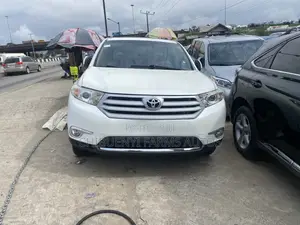 Toyota Highlander 2012 White
