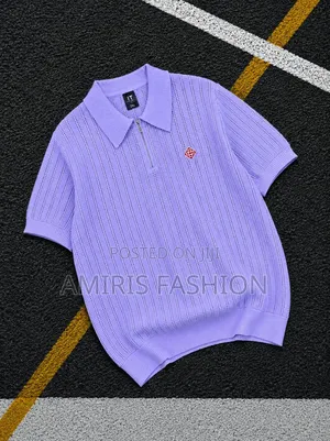 Plain Fitted T-Shirts With Colar Neck