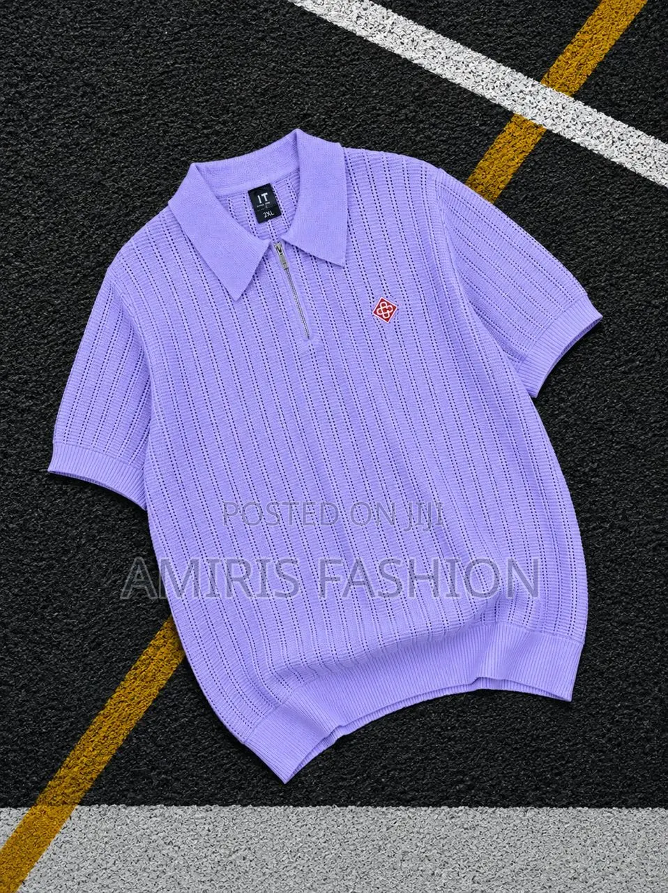 Plain Fitted T-Shirts With Colar Neck
