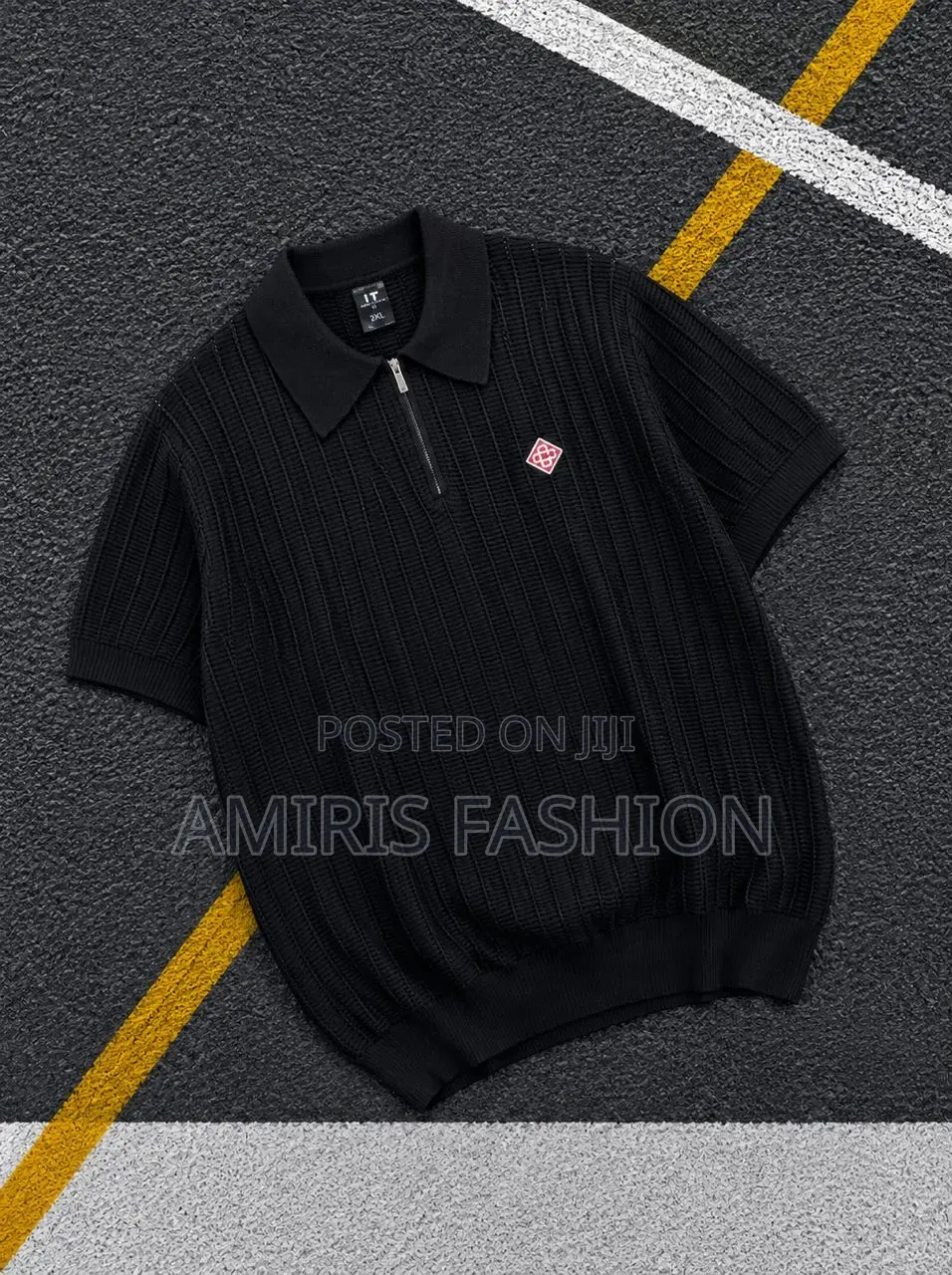 Plain Fitted T-Shirts With Colar Neck