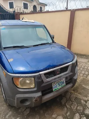 Honda Element 2004 Blue