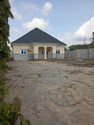 3bdrm Bungalow in Angwa Funlani, Bwari / Bwari for sale