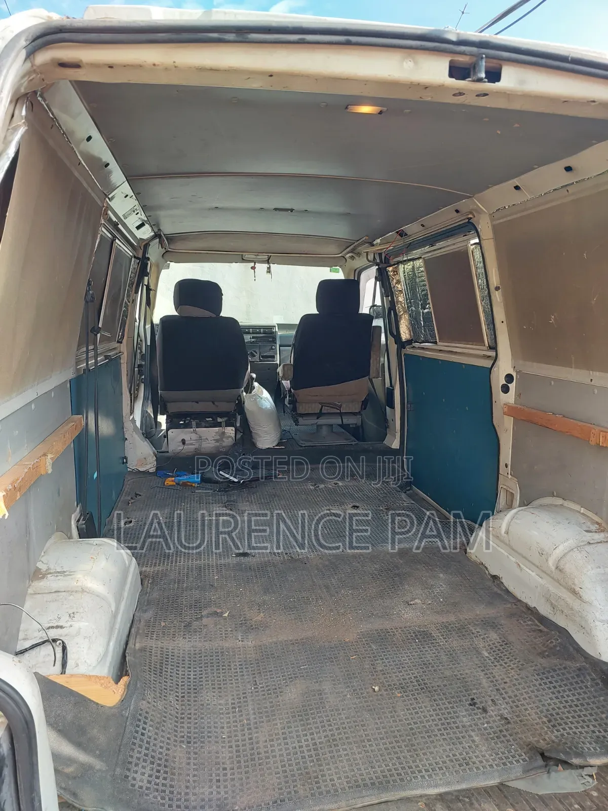 Volkswagen Transporter 1996 White