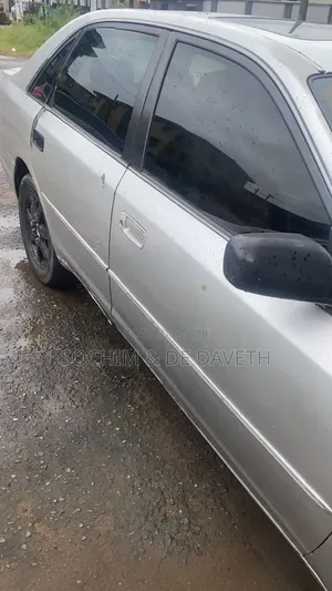 Toyota Avalon XL 2004 Silver