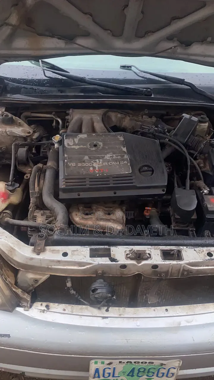 Toyota Avalon XL 2004 Silver
