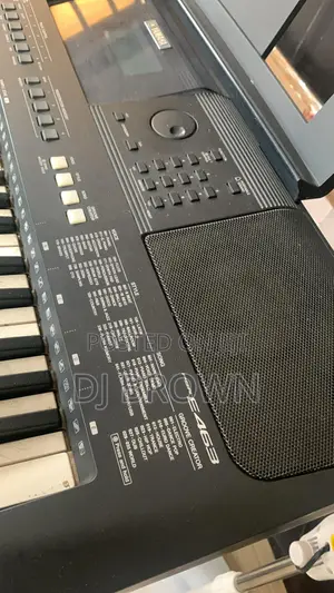 Yamaha Keyboard PSR463