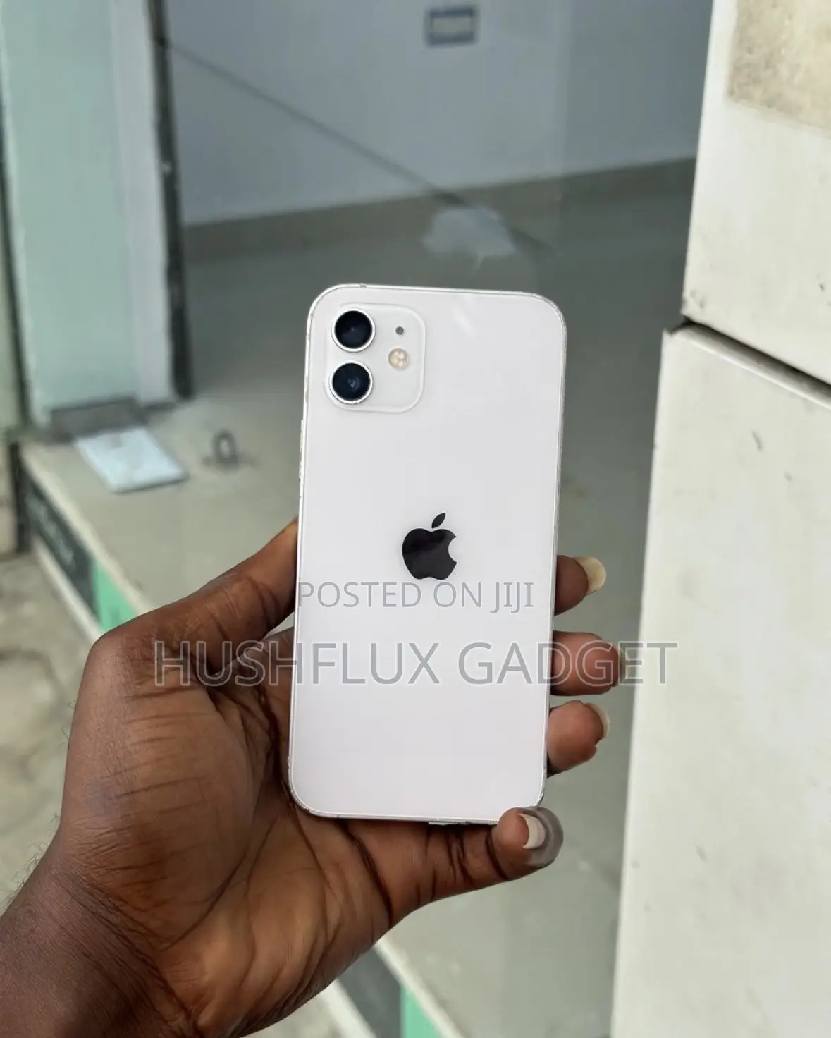 Apple iPhone 12 64 GB White