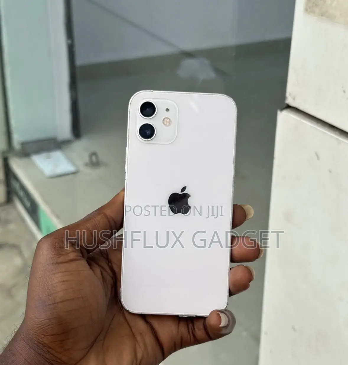 Apple iPhone 12 64 GB White