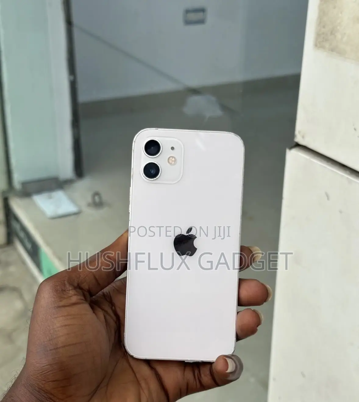 Apple iPhone 12 64 GB White