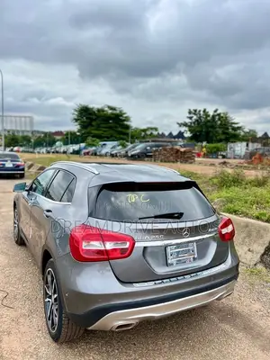 Mercedes-Benz GLA 250 2015 Gray