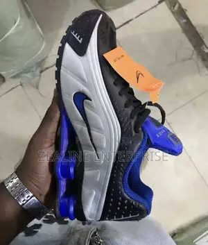 Nike Shox R4 Racer Blue & Metallic Silver