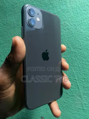 Apple iPhone 11 64 GB Black