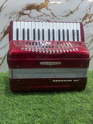 Yamaha Accordion 