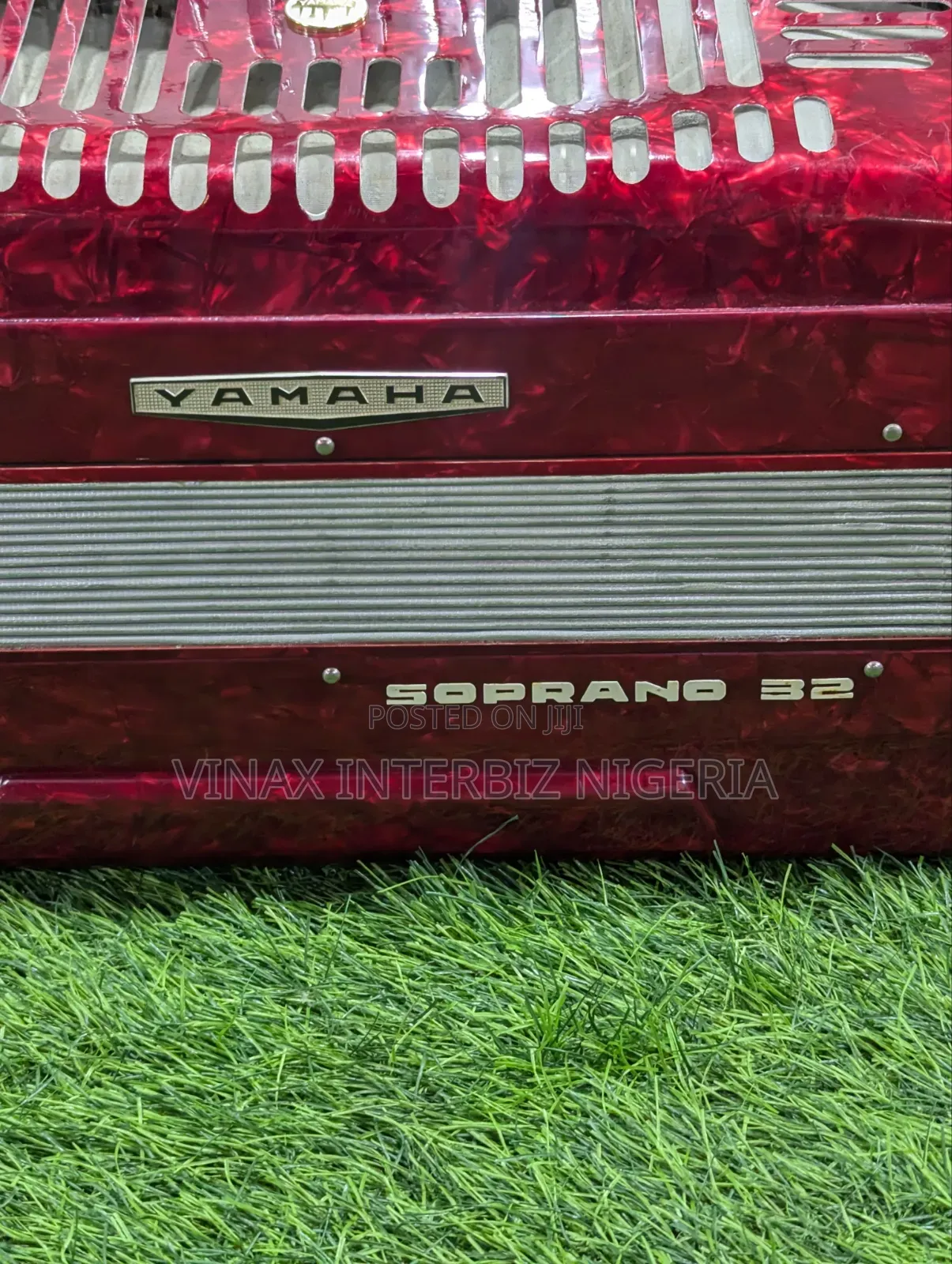 Yamaha Accordion 