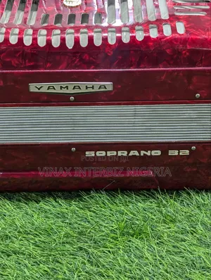 Yamaha Accordion 