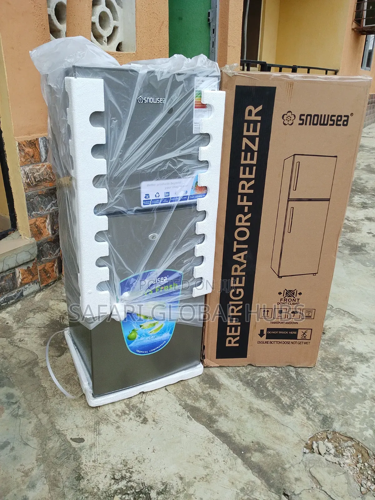 Compact Snowsea 120l Double Door Refrigerator