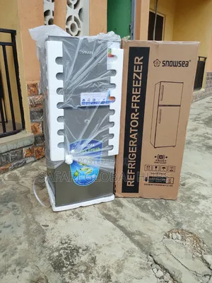 Brand-New Compact Floor Standing Snowsea 120l Refrigerator