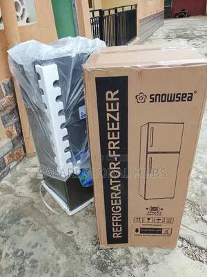 Stylishly Made Snowsea 120l Double Door Refrigerator