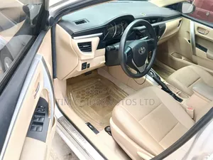 Toyota Corolla 2015 Silver
