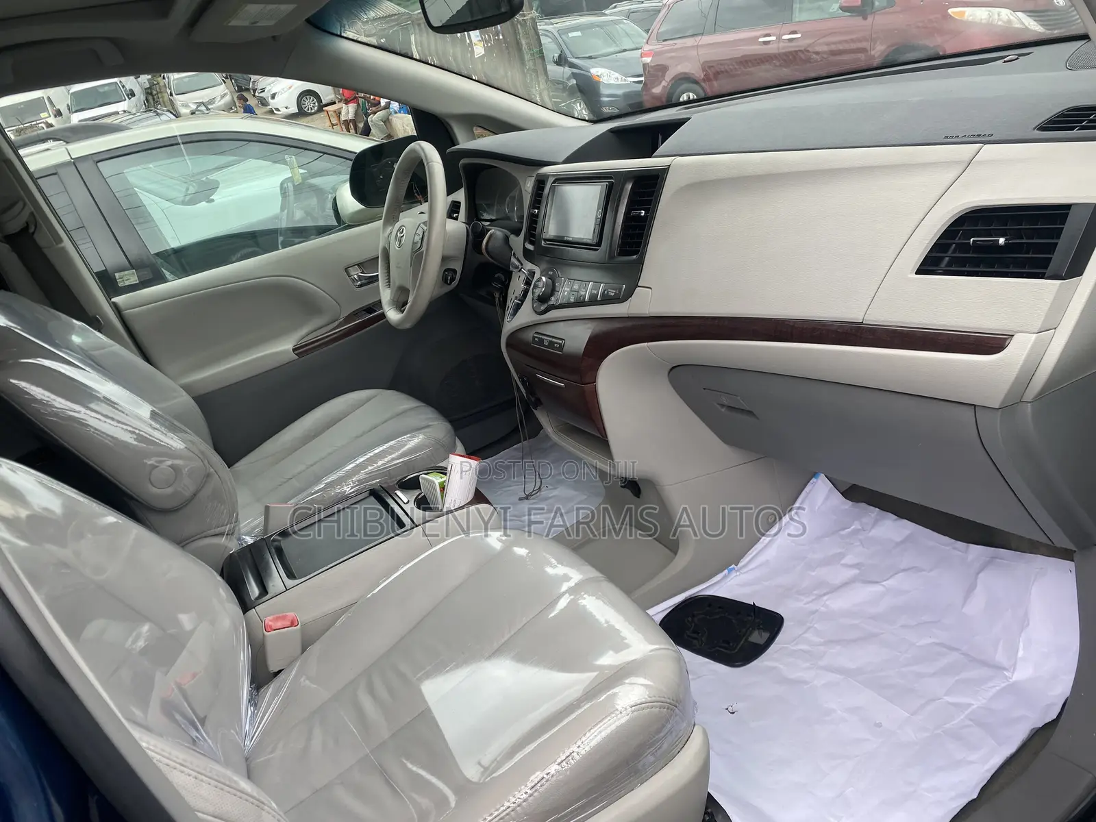 Toyota Sienna 2014 Blue