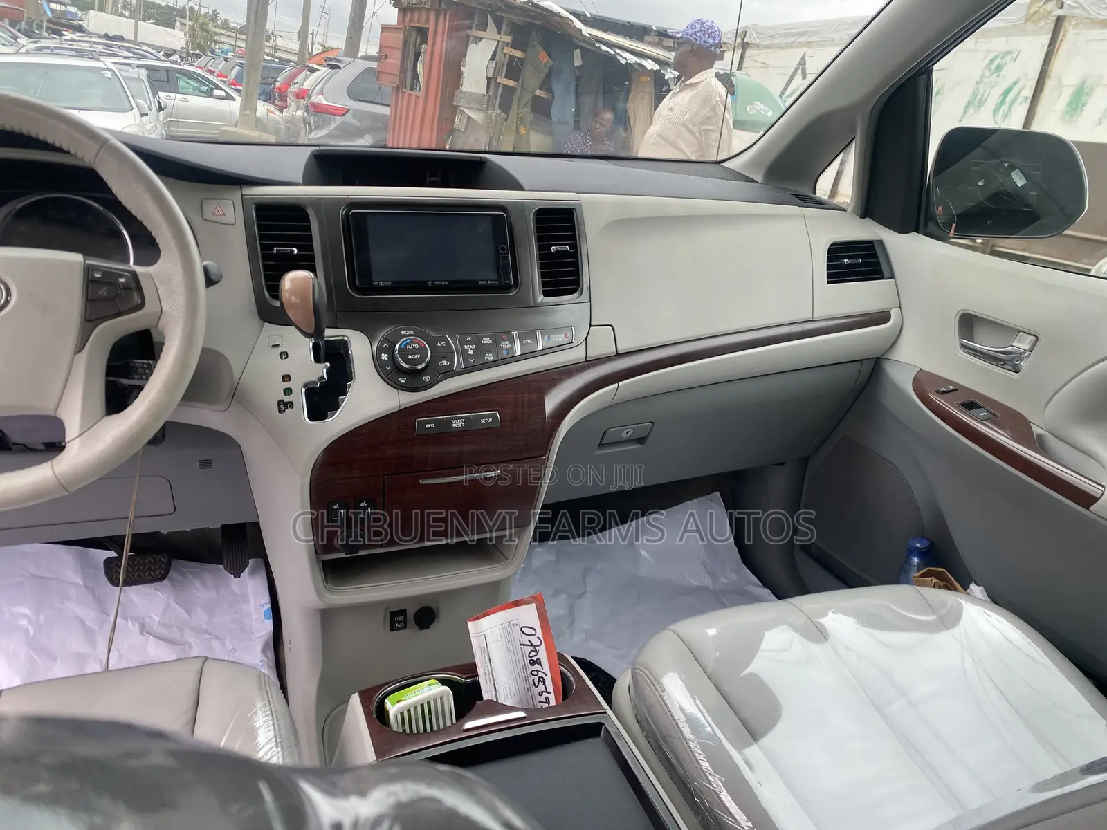 Toyota Sienna 2014 Blue