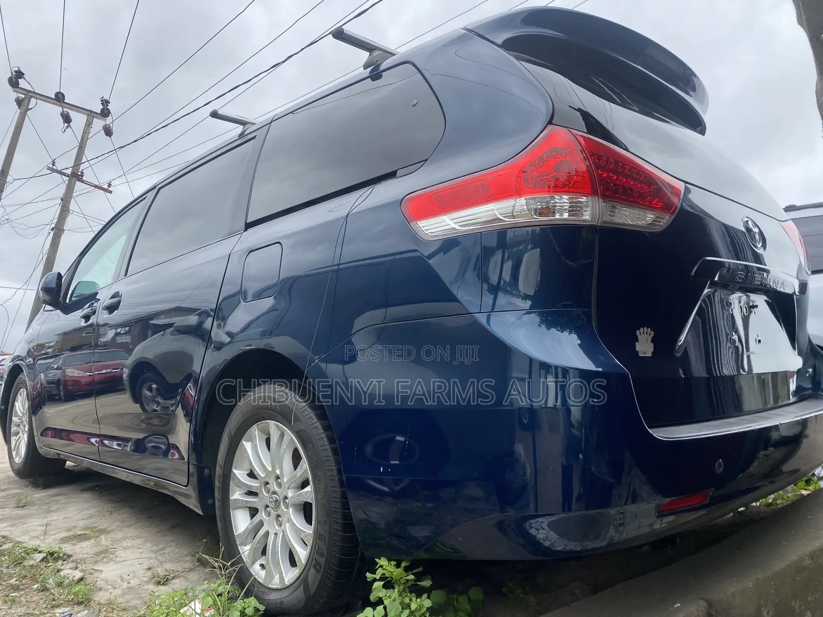 Toyota Sienna 2014 Blue