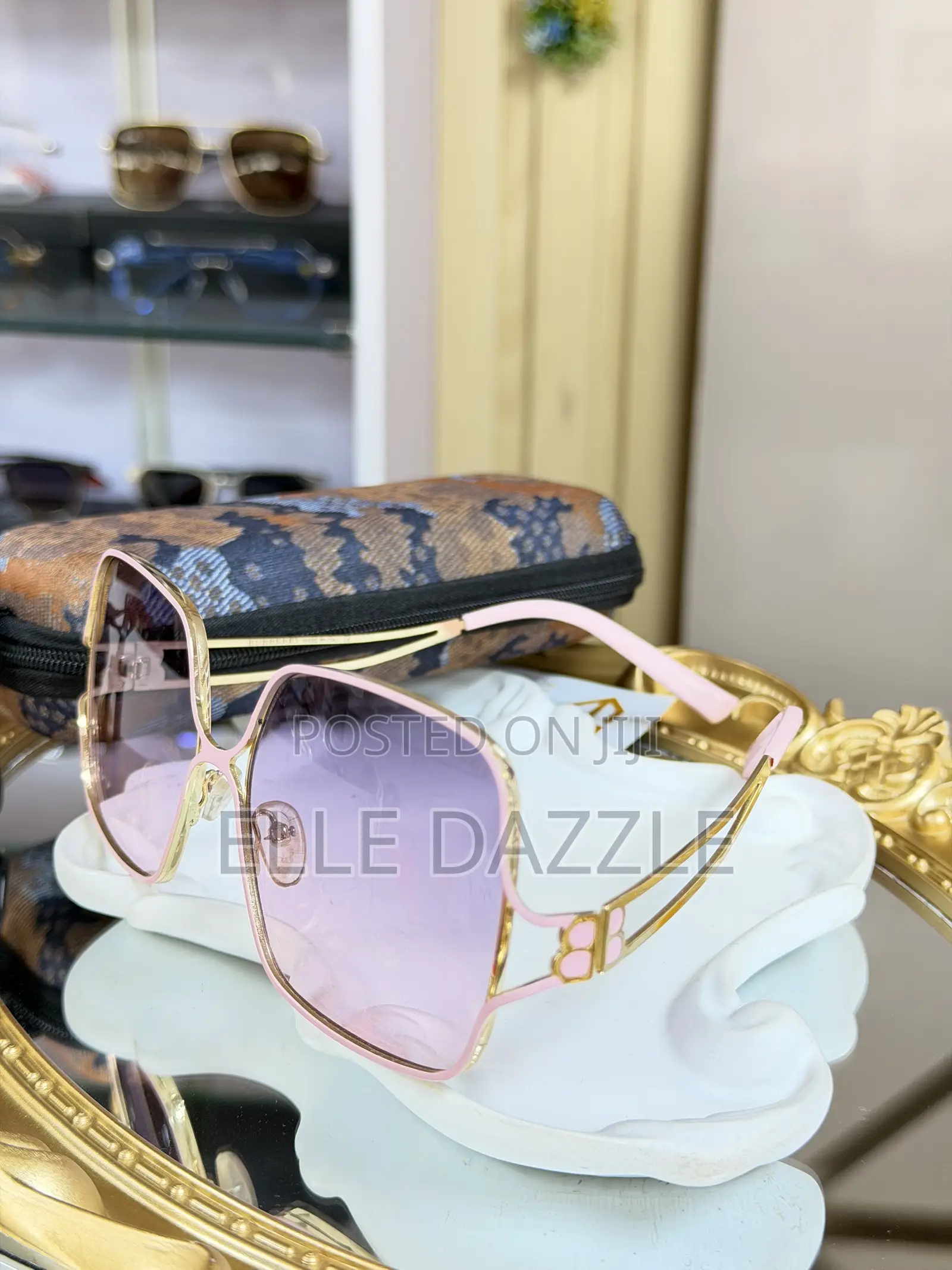 Square Bougie Women’s Sunglasses
