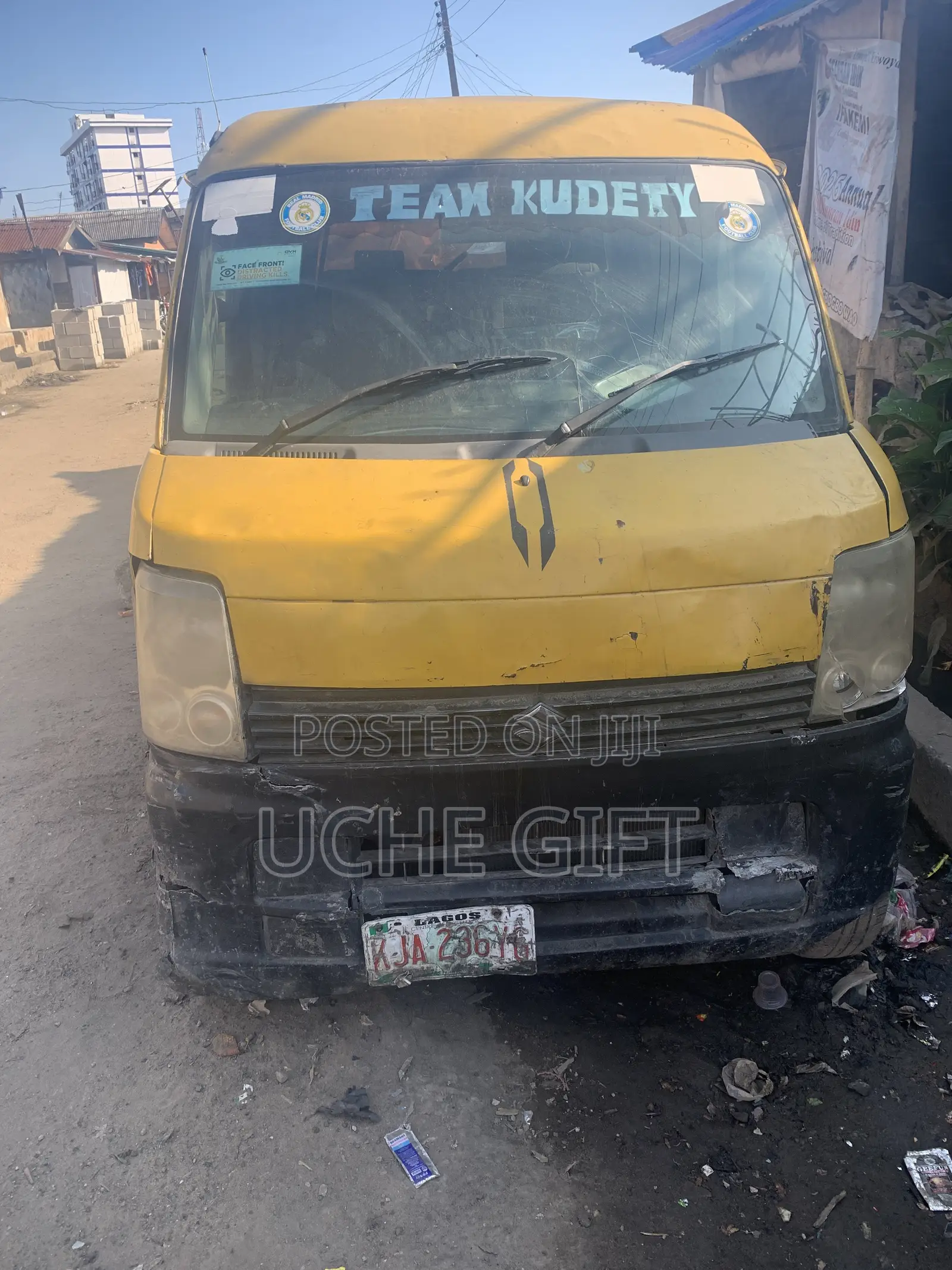 Suzuki APV Minibus 2008 Yellow