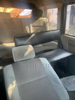 Suzuki APV Minibus 2008 Yellow
