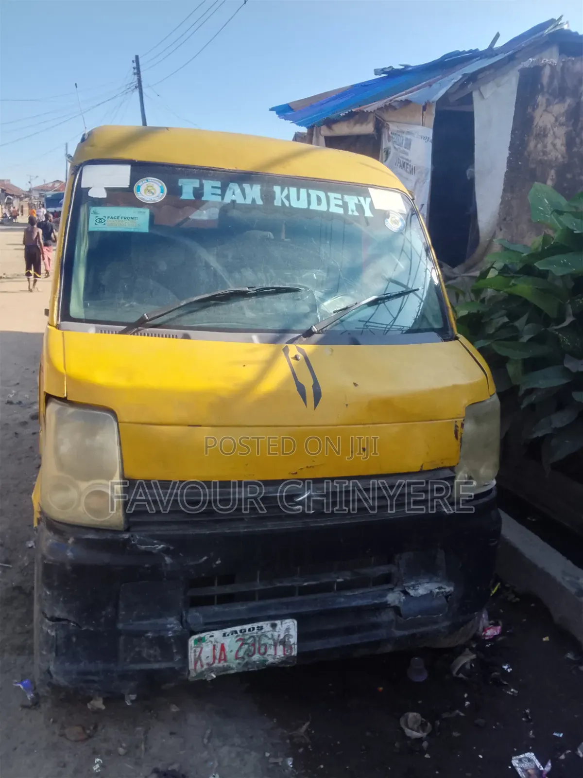 Suzuki APV Minibus 2008 Yellow