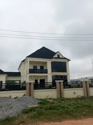 5bdrm Duplex in Jabi for sale