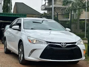 Toyota Camry 2016 White