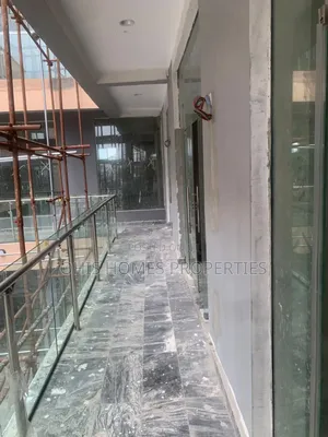 3 Units of Newly Built Modern Commercial Space