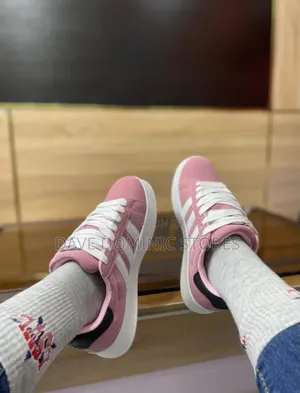 Original Puma Sneaker Available Now