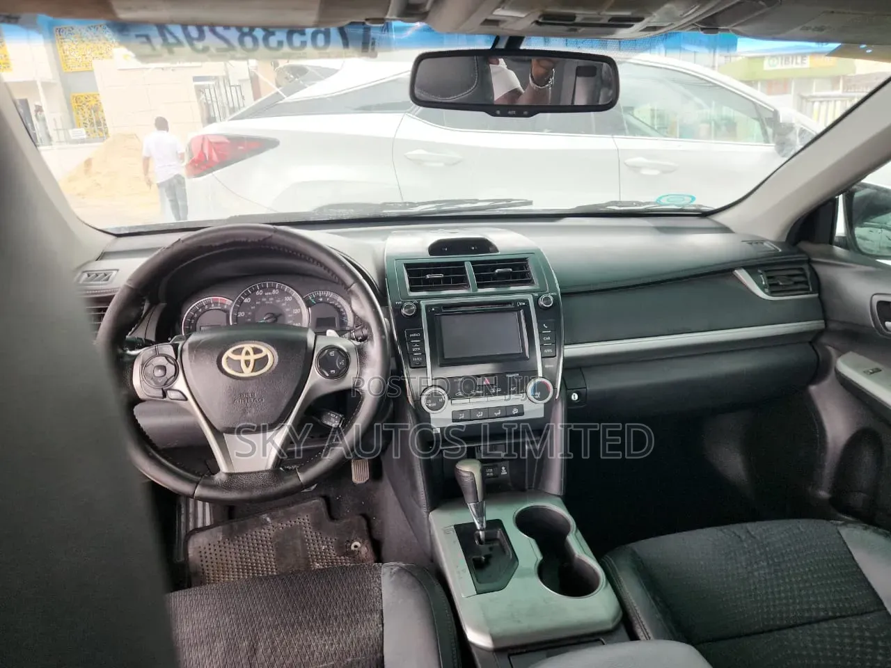 Toyota Camry 2012 Silver