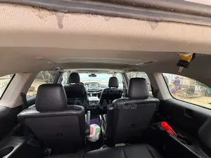 Toyota Highlander 2019 Blue