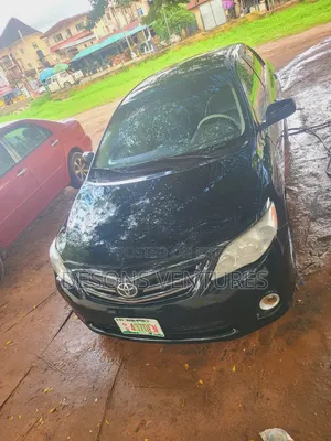 Toyota Corolla 2013 Black
