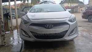 Hyundai Elantra 2013 Silver