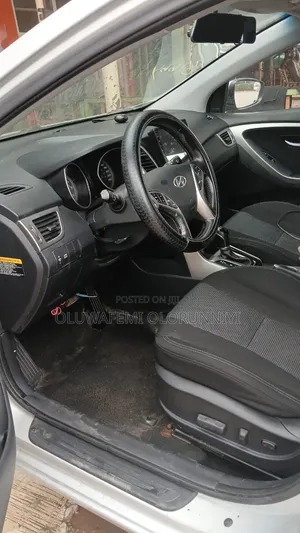 Hyundai Elantra 2013 Silver