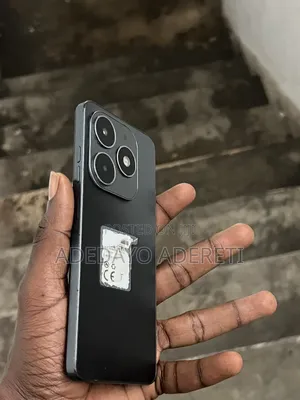 Tecno Spark 20 128 GB